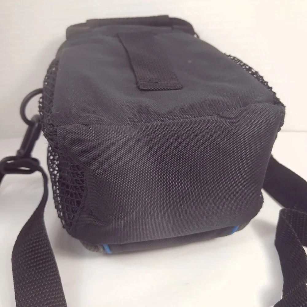 Case Logic camera case bag compact point & shoot film black blue caselogic strap